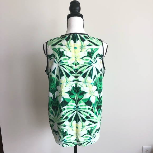 VINCE CAMUTO BLOUSE - Picture 4 of 8